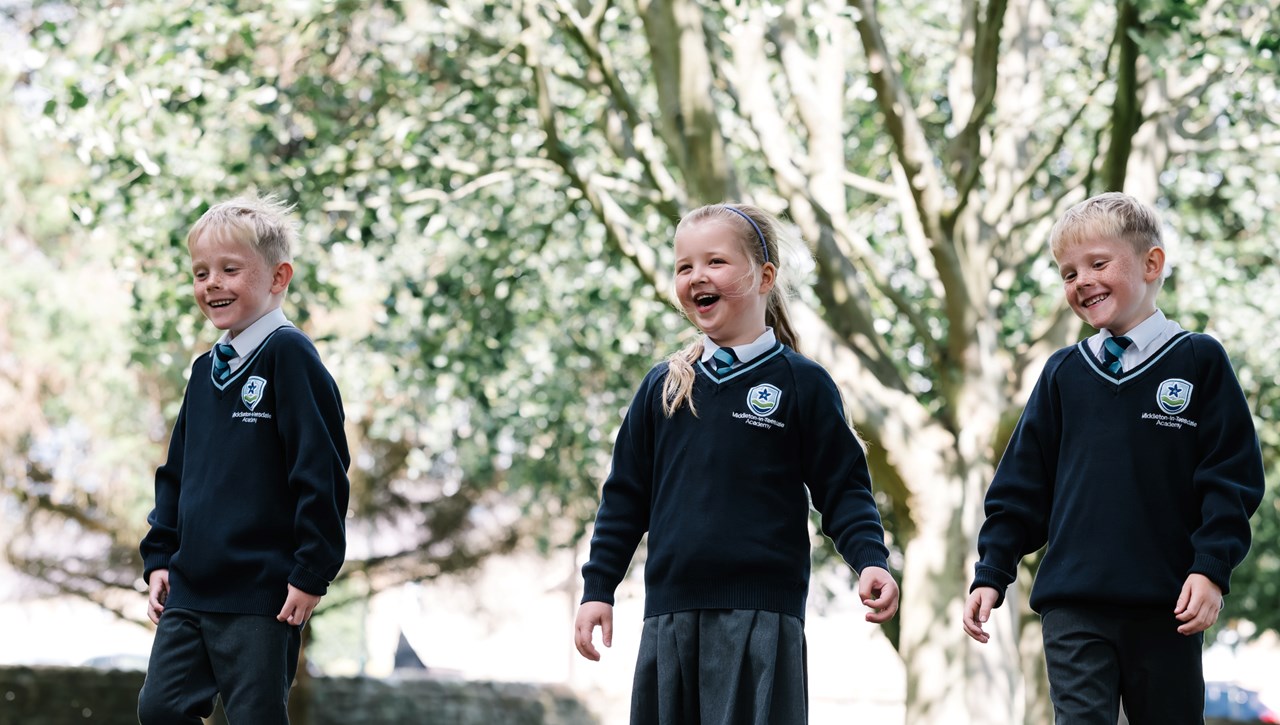 Pupils Outside